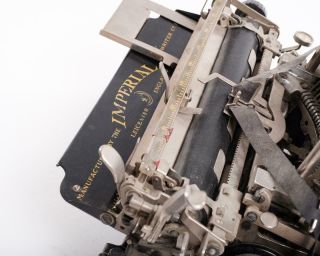 Imperial Model D Typewriter 6