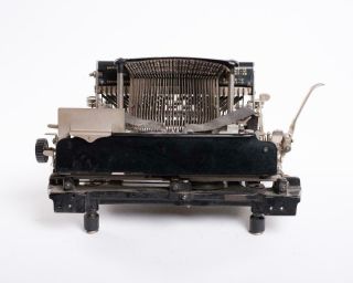 Imperial Model D Typewriter 8
