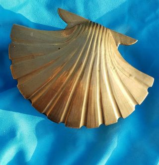 Vintage Brass Scallop Clam Seashell Hinged Trinket Box Nautical Decor