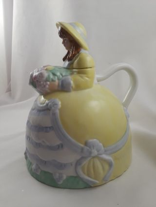 Southern Bell Woman Figurine Teapot VINTAGE APPLAUSE TEA POT Yellow PHILIPPINES 3