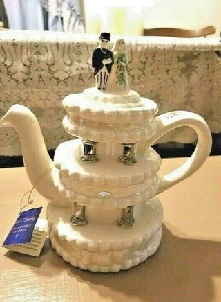 Tony Carter 3 - Tier Wedding Cake 1 - Cup Teapot W/bride & Groom Numbered