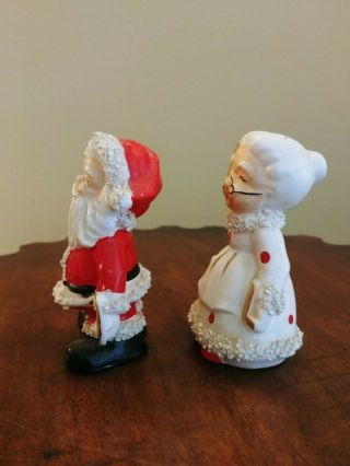 Vintage Christmas salt and pepper shakers 2