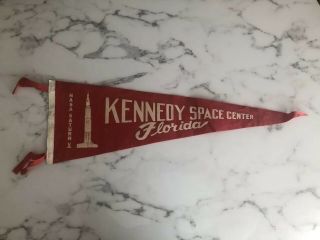 Vintage Nasa Saturn V - Kennedy Space Center,  Florida Felt Pennant Flag - 26 "