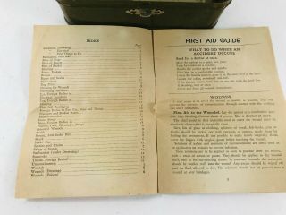 Vintage Boy Scouts of America First Aid Kit & 1939 Guide Johnson & Johnson Tin 5