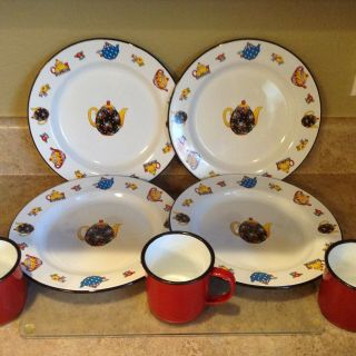Mary Engelbreit 2000 - 4 Dinner Plates Teapots 10 " Granite Ware Enamel & 3 Mugs