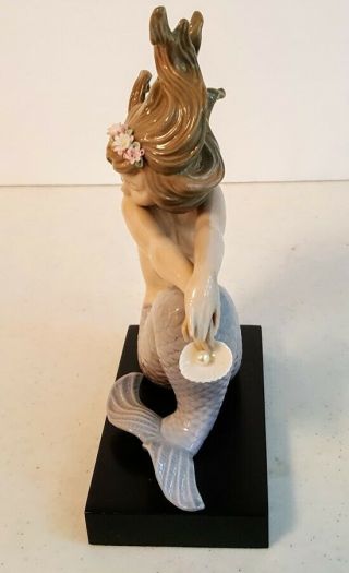 LLADRO 1413 ILLUSION WITH BASE MERMAID FLOWERS SHIPS 2