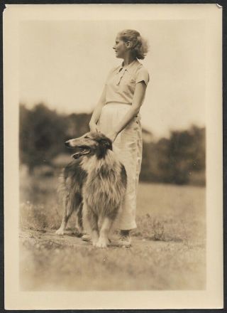 1920s Jazz - Age Flapper W/ Collie Dog Women 