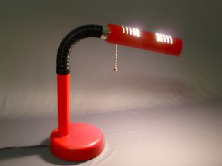 Vintage Red Articulating Desk Lamp Gooseneck Mid Century Modern MCM Lighting 3