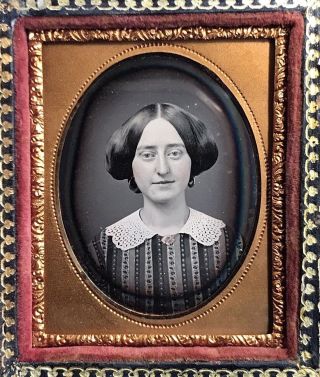 Exquistite 1/9 Plate Daguerreotype - Pulled Together Beauty In A Mop Case