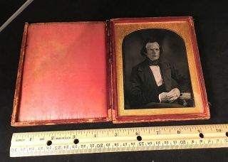 1/2 PLATE DAGUERREOTYPE OF A LAWYER - LIKE,  BESPECTACLED GENT,  FULL CASE 3