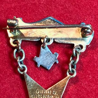 14K Vintage 1946 Masonic Order of the Eastern Star Past Patron pin. 8