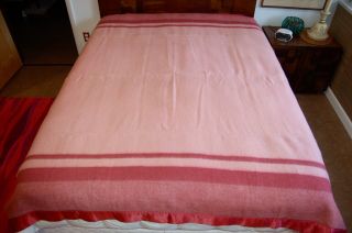 Vintage St.  Mary’s Wool Blanket 76 x 85 - Shades of Pink - Full Size 2