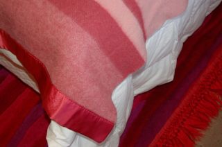 Vintage St.  Mary’s Wool Blanket 76 x 85 - Shades of Pink - Full Size 3