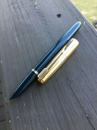 1st Year Aerometric 1948 Parker 51 Fountain Pen,  Mark I,  Midnight Blue, 3