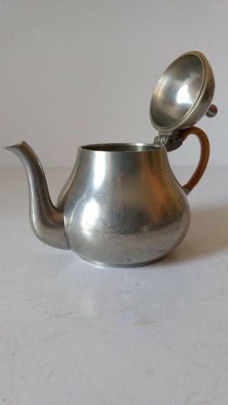 Vintage Pewter Tea Pot with Lid Denhaag Meeuws and Zoon Holland Netherlands 2