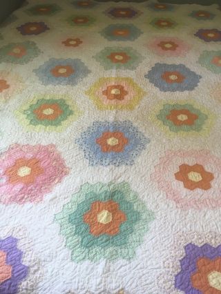 Vintage Grandmothers Flower Garden Hand Stitched Farmhouse Country Quilt.  Queen