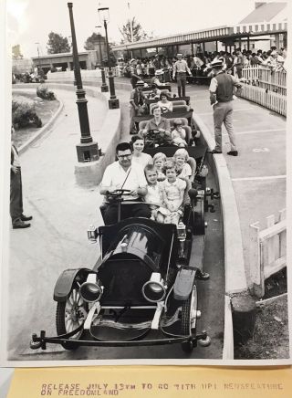 Vintage 1960 Press Photo Freedomland Amusement Park Bronx York City