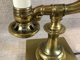 Vintage STIFFEL Brass Powder Horn Genie Desk Table Lamp 14” Candle Stick 4