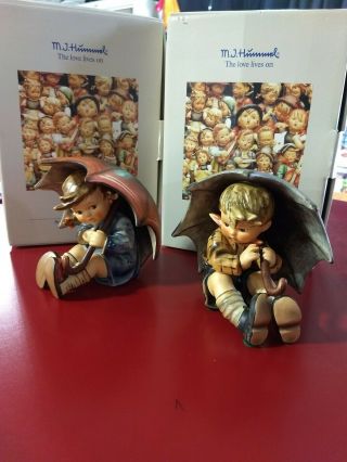 Mj Hummel Figurine Pair Umbrella Boy & Girl 152/a 152/b With Boxes