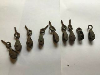 9 Antique Metal Pulleys Hook 1.  5 " X.  75 " Rusty Primitive Small Cast Iron