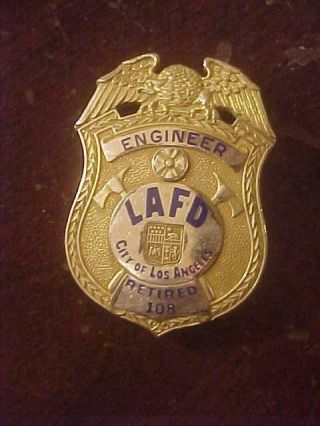 1959 Gold Filled Los Angeles Ca.  Fire Dept.  Retired Engineer Badge