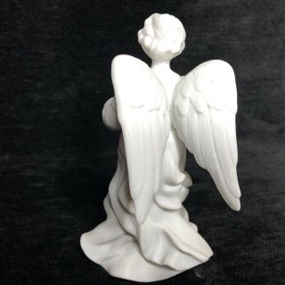 Avon Nativity Collectibles The Standing Angel White Porcelain Bisque Figurine 3