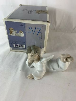 Vintage Lladro Figurine Porcelain 4541 Angel Laying Down