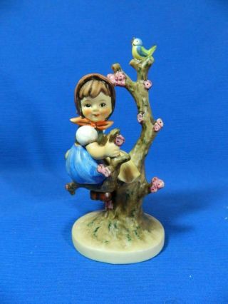 Vintage Goebel Hummel Apple Tree Girl Figurine 6 " W Germany