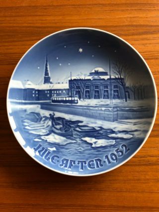Bing And Grondahl Christmas Plate (jule After 1952) Thorvaldsens Museum