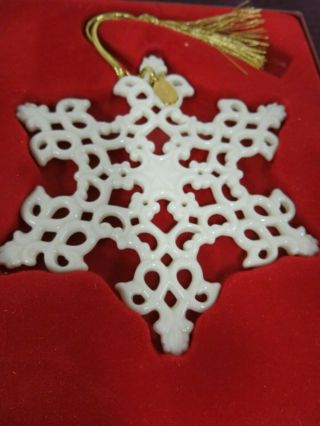 Lenox China Christmas Ornament - Snowflake - 2003 4