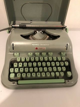 Hermes 3000 Portable Typewriter 2