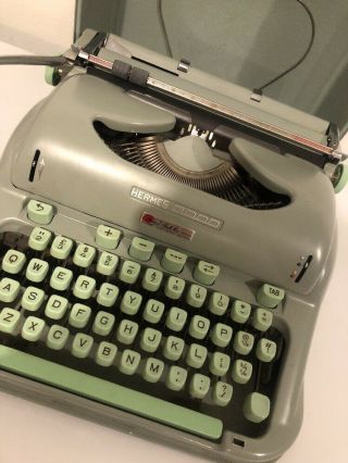 Hermes 3000 Portable Typewriter 4