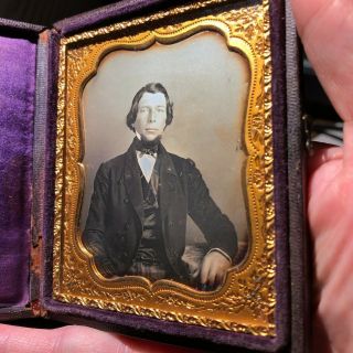 1/6 Plate Daguerreotype Of Distinguished Man With Goatee In Full Case