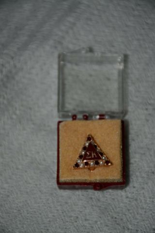 Sigma Kappa Badge - 10k Yellow Gold Vintage Pin Rubies Pearls 1952 Sorority