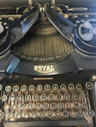 Antique/Vintage Royal Typewriter Model 10 1920’s X - 1122386 3