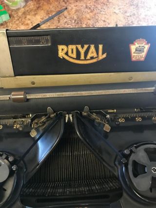 Antique/Vintage Royal Typewriter Model 10 1920’s X - 1122386 4
