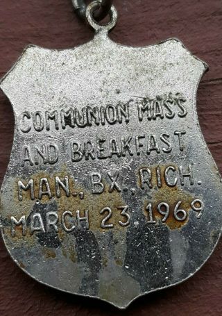 Commemorative Communion Mass and Breakfast March 23,  1969 NYPD key chain badge 4