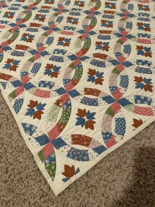 Vintage Double Wedding Ring Quilt 69” X 86 1/4” Pretty