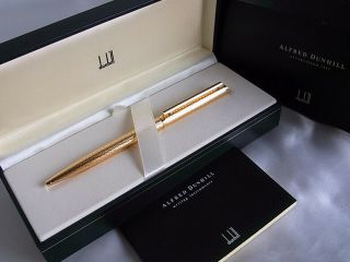 Dunhill Gemline Ball Point Pen Gold Plated Barley Black Line Clip