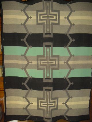 Vintage Nativ American Wool Blanket