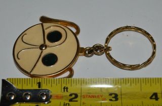 Vintage Large Metal Off White / Cream & Golden Dog Puppy Face Key Chain RARE 4