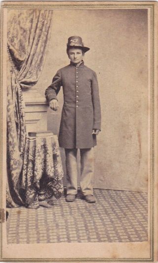 Cdv Photo Of Young Looking Civil War Union Infantry Soldier Named John Wray