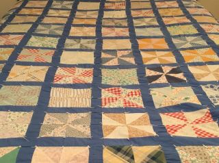 Vintage Hand Made Quilt 80” X 66” Made In Gettysburg Pa Very Pretty