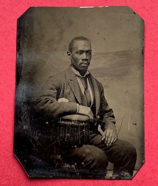 c1870 Young Black GENTLEMAN 6th Plate TINTYPE African American Photo CIVIL WAR 2