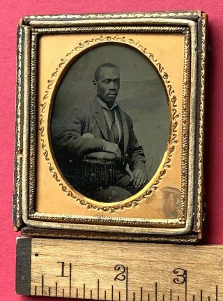 c1870 Young Black GENTLEMAN 6th Plate TINTYPE African American Photo CIVIL WAR 4