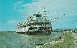 Delta Queen Riverboat At Ft.  Madison Iowa Vintage Photo Postcard