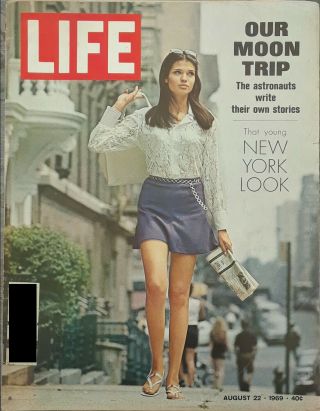 APOLLO 11 MOON LANDING (1969) LIFE Magazines 3