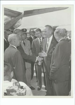 Wernher Von Braun Greets Vice President Lyndon B.  Johnson - NASA Photo 2