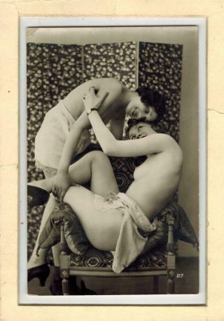 French Nude Woman Lesbian Scene 1910 - 1920 Grundworth Photo Postcard S6