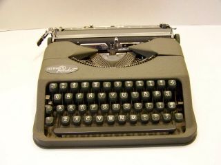 Vintage Portable Hermes Rocket Typewriter Made In Switzerland